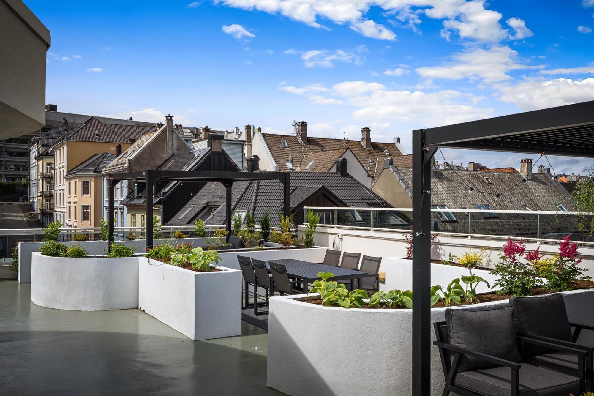 Stay L Urban - Spacious Apartment With Private Terrace Берген Екстер'єр фото
