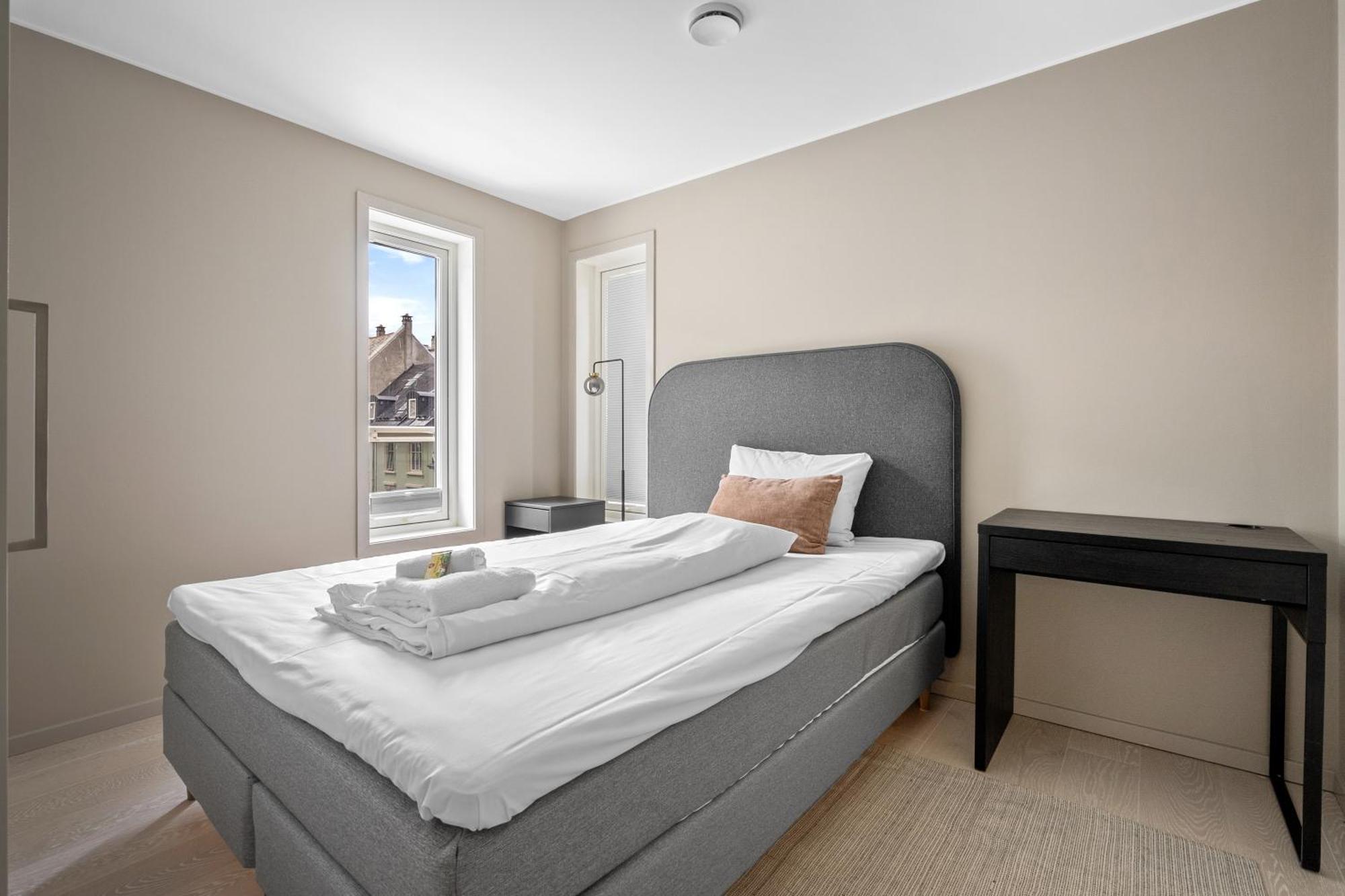 Stay L Urban - Spacious Apartment With Private Terrace Берген Екстер'єр фото